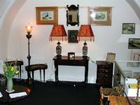 Millstone Art and Antiques Photo