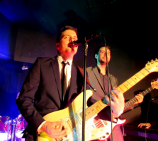 Superfuzz wedding band Photo