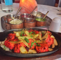 Rabbanis Indian Restaurant Photo