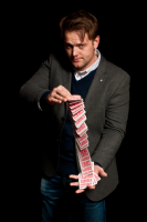 Tom Wright Magician  Photo