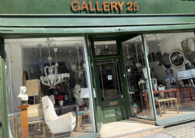 Gallery25 Photo