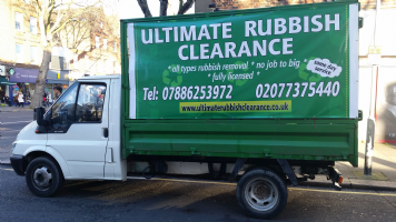 Ultimate rubbish clearance Photo