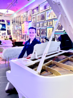 Chris Kincaid - Pianist Photo