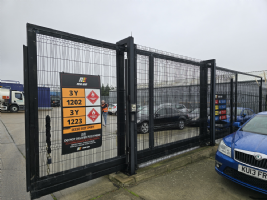 GUARDIAN SECURITY FENCING Photo